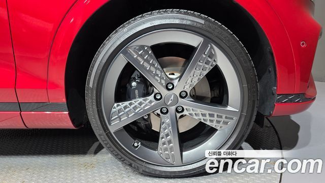Genesis GV70 из Кореи Encar