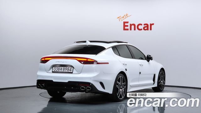 Kia Stinger из Кореи Encar