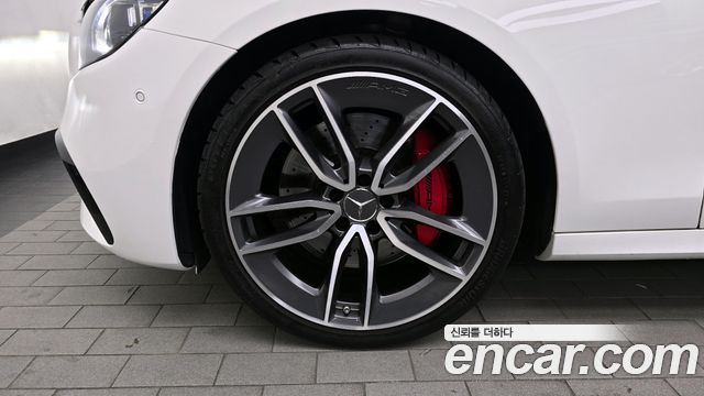 Mercedes-Benz E-Class E53 AMG 4MATIC+ — пробег 23 587 км