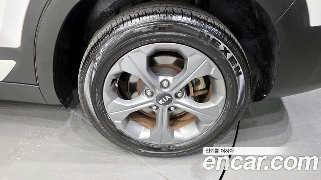 Kia Seltos из Кореи Encar