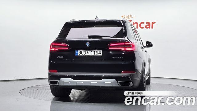 BMW X5 xDrive 30d xLine — пробег 24 658 км — фото 4 из 5