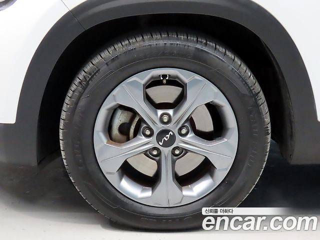 Kia Seltos из Кореи Encar