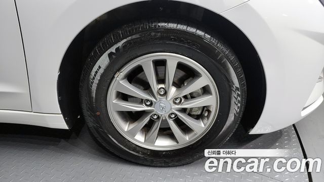Hyundai AVANTE 1.6 Smart — пробег 14 977 км — фото 5 из 5