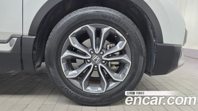 Honda CR-V 1.5 EX-L 2WD — пробег 68 531 км