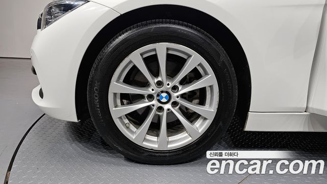 BMW 3-Series из Кореи Encar
