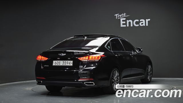 Hyundai Genesis из Кореи Encar