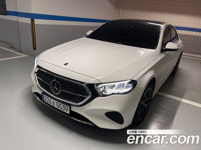 Mercedes-Benz E-Class из Кореи Encar
