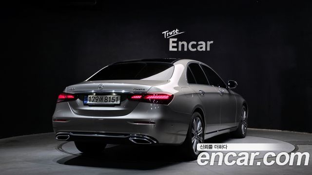 Mercedes-Benz E-Class из Кореи Encar