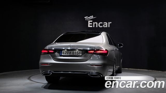 Mercedes-Benz E-Class из Кореи Encar