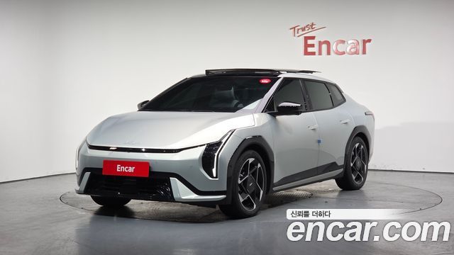 Kia EV4 из Кореи Encar