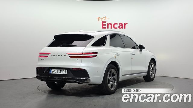 Genesis GV70 из Кореи Encar