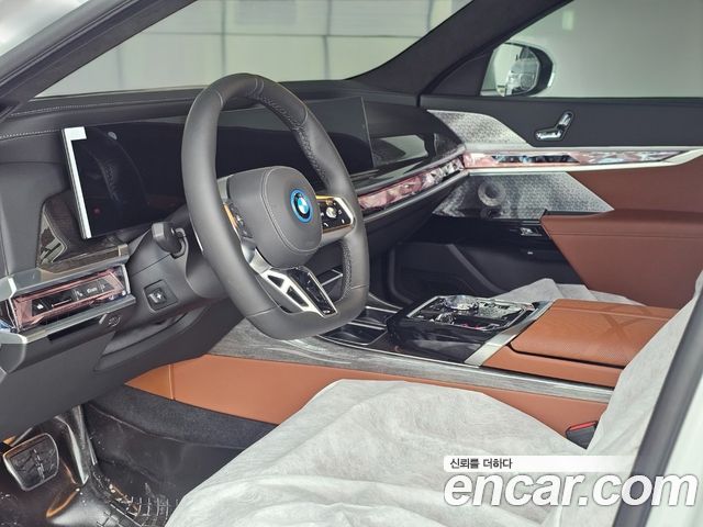BMW 7-Series из Кореи Encar