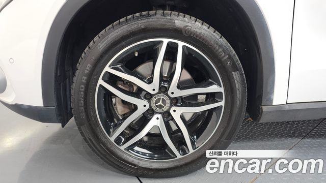 Mercedes-Benz GLA-Class из Кореи Encar