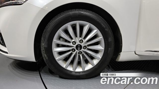 Kia K7 из Кореи Encar