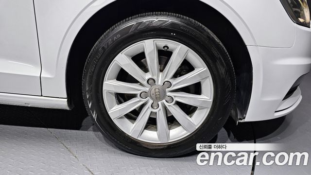 Audi A3 из Кореи Encar