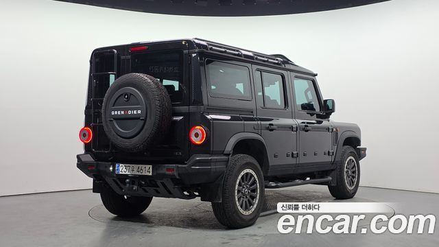 Ineos Grenadier из Кореи Encar