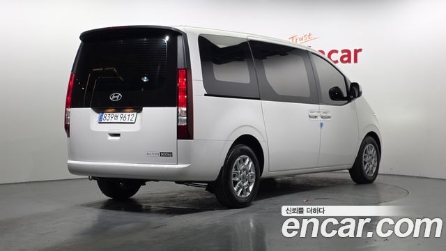 Hyundai Staria из Кореи Encar