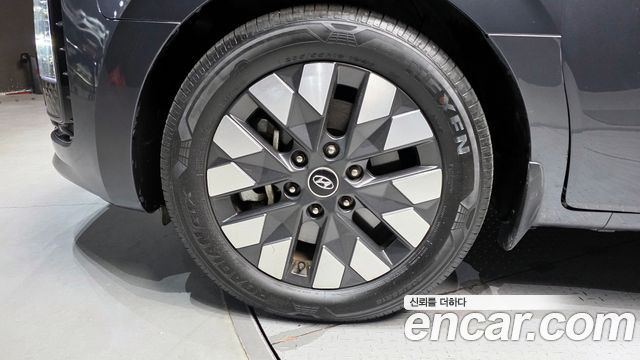 Hyundai Staria из Кореи Encar