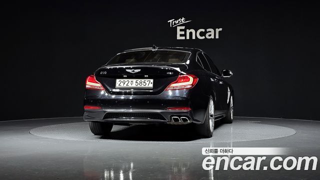 Genesis G70 из Кореи Encar