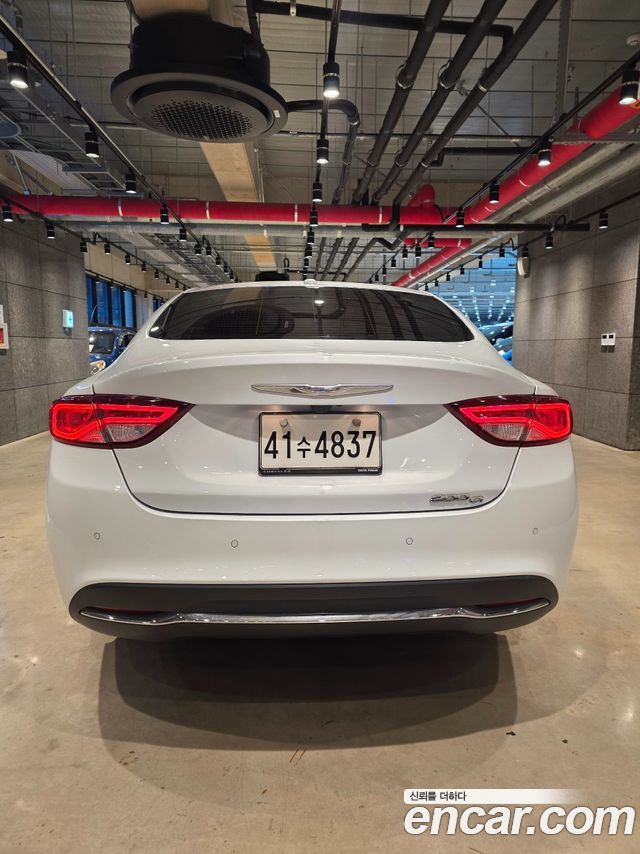Chrysler 200 из Кореи Encar