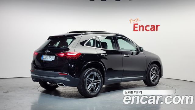 Mercedes-Benz GLA-Class из Кореи Encar
