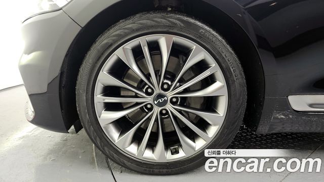 Kia K9 из Кореи Encar