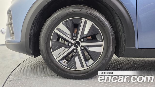 Kia Niro из Кореи Encar