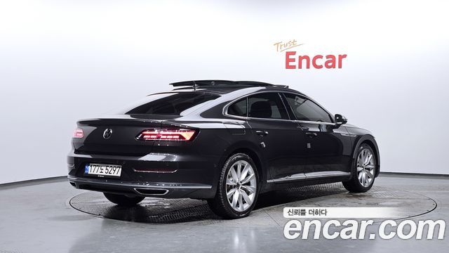 Volkswagen Arteon 2.0 TDI Prestige — пробег 50 370 км — фото 2 из 5