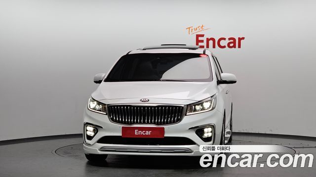 Kia Carnival из Кореи Encar