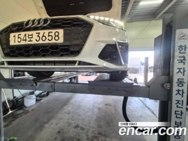 Audi A4 из Кореи Encar