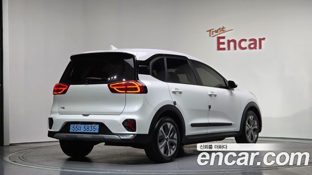 Kia Niro из Кореи Encar