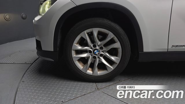 BMW X1 xDrive 18d — пробег 208 211 км — фото 5 из 5