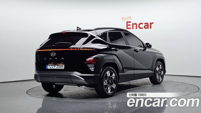Hyundai Kona из Кореи Encar