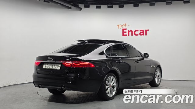 Jaguar XF из Кореи Encar