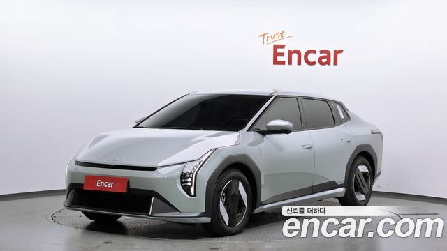 Kia EV4 из Кореи Encar