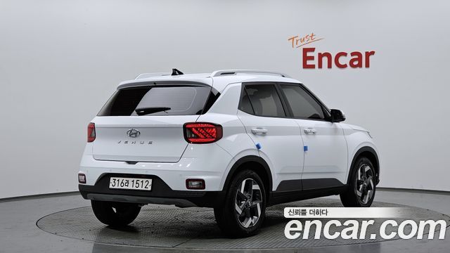 Hyundai Venue из Кореи Encar