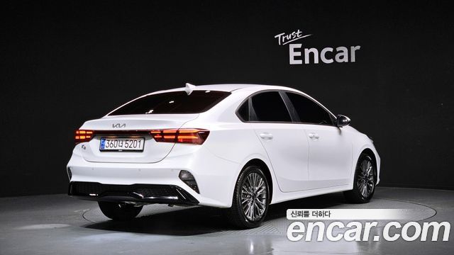 Kia K3 из Кореи Encar