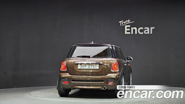 Mini Cooper из Кореи Encar
