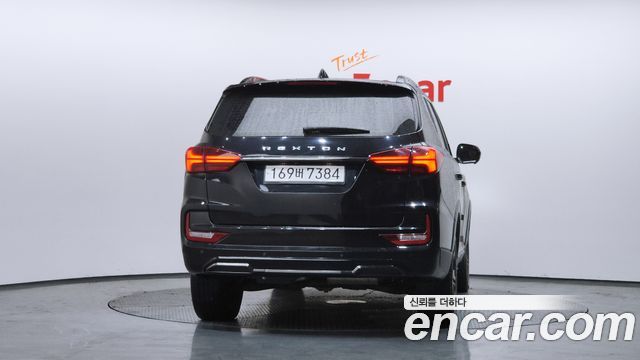 Ssangyong Rexton из Кореи Encar
