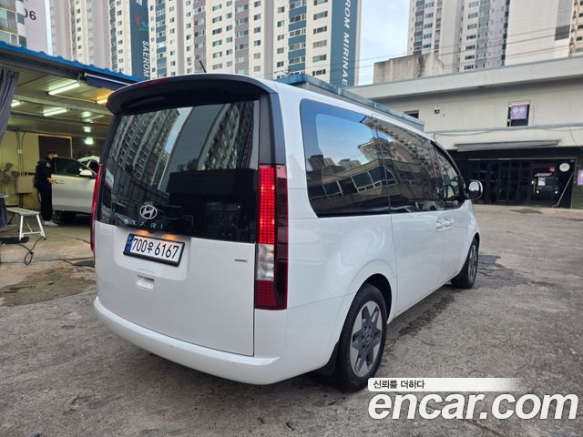 Hyundai Staria из Кореи Encar