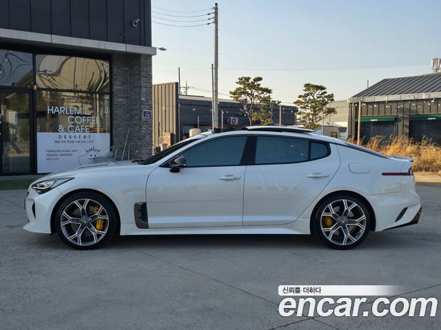 Kia Stinger из Кореи Encar