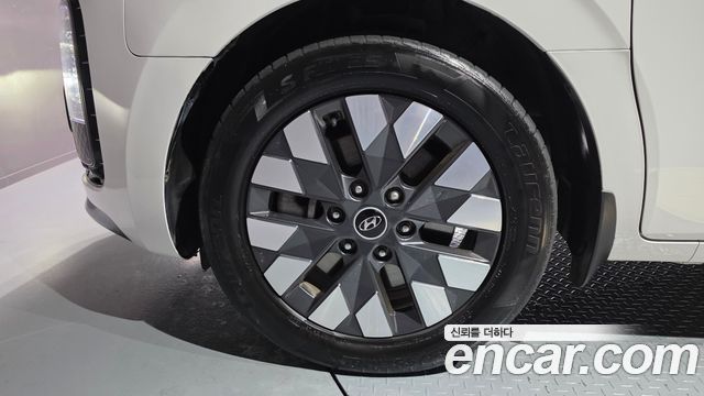 Hyundai Staria из Кореи Encar