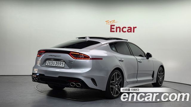Kia Stinger из Кореи Encar