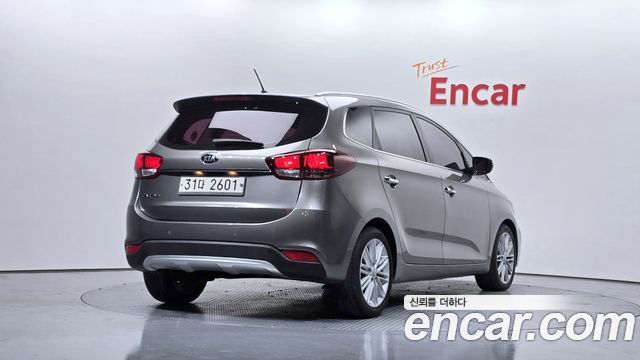 Kia Carens из Кореи Encar