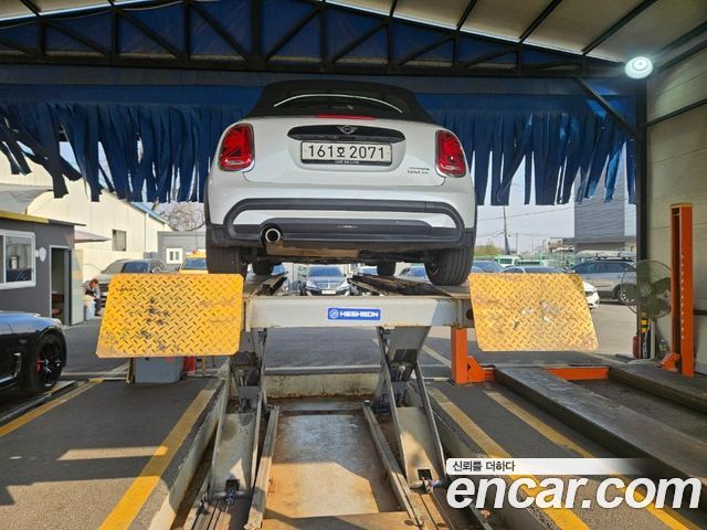 Mini Cooper Convertible из Кореи Encar