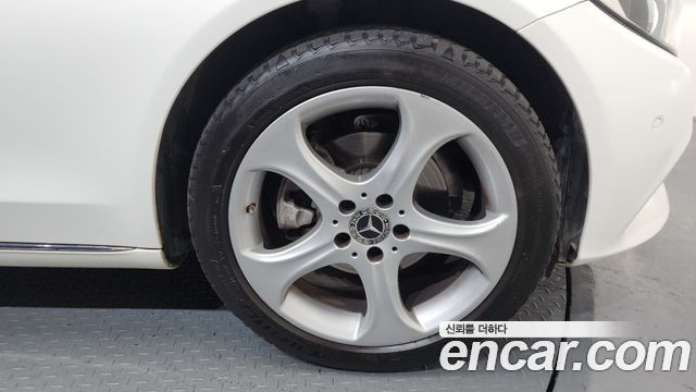 Mercedes-Benz C-Class из Кореи Encar