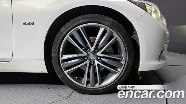 Infiniti Q50 из Кореи Encar