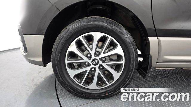 Hyundai Starex из Кореи Encar