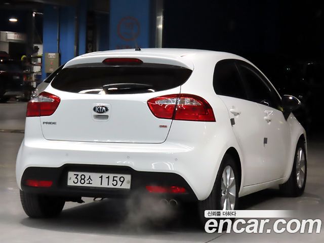 Kia pride из Кореи Encar