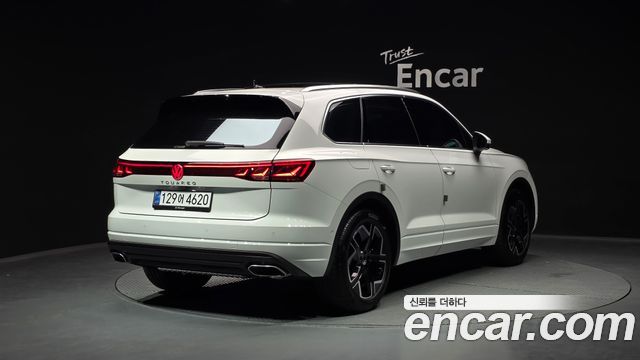 Volkswagen Touareg из Кореи Encar